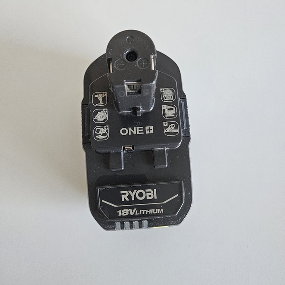 Ryobi | 18V ONE+ 4.0 Ah Lithium-Ion Battery PBP005 - Picture 3 of 6